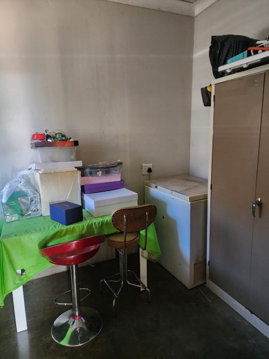 3 Bedroom Property for Sale in Manzil Park North West